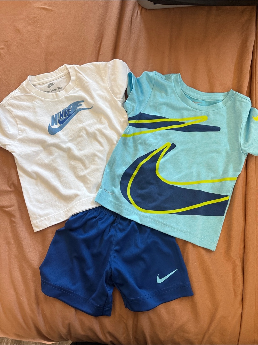 Nike Kids Tee & Shorts Set - White & Aqua with Navy Swoosh